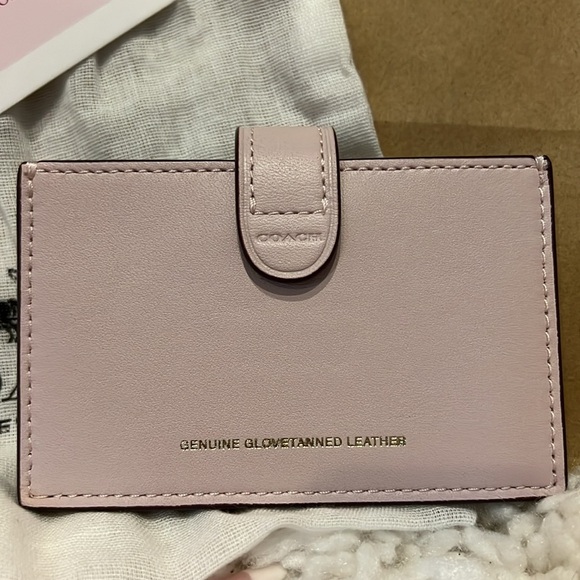 This is New w/ tag ! Really pretty pink / lavender, with 5 openings. - Picture 3 of 12